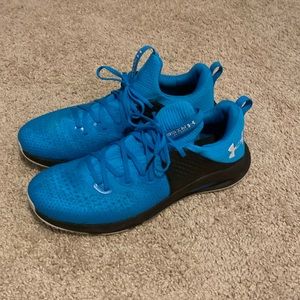 Under Armour size 14 turquoise shoes